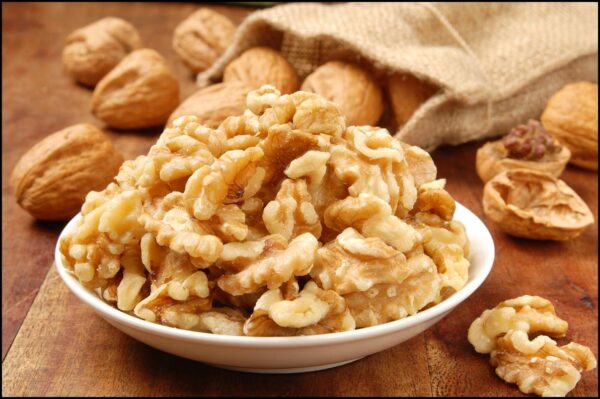 Snow white walnut kernels